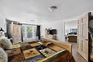 38 Chipmunk Lane Bedroom