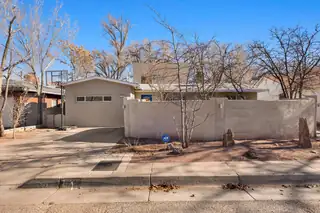 912 Hermosa Drive NE, Albuquerque