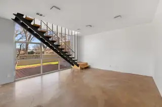 912 Hermosa Drive NE Interior Other