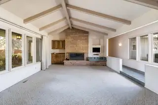 8632 La Sala Del Norte NE Living Room