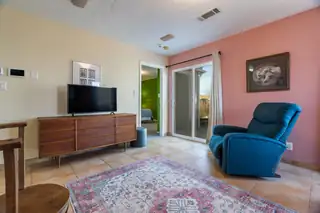 948 Charles Drive NE Living Room