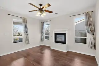 227 MONTE LARGO Drive NE Living Room