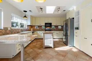 1307 Odlum Drive SE Kitchen