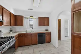 350 Western Hills Drive SE Kitchen