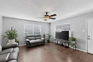 220 Espejo Street NE Living Room