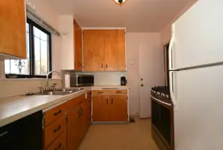 1308 Hermosa Drive SE Kitchen