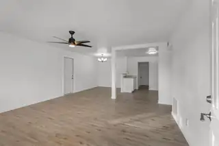 809 La Veta Drive NE Interior Other