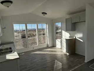 5 Nevada Court Kitchen
