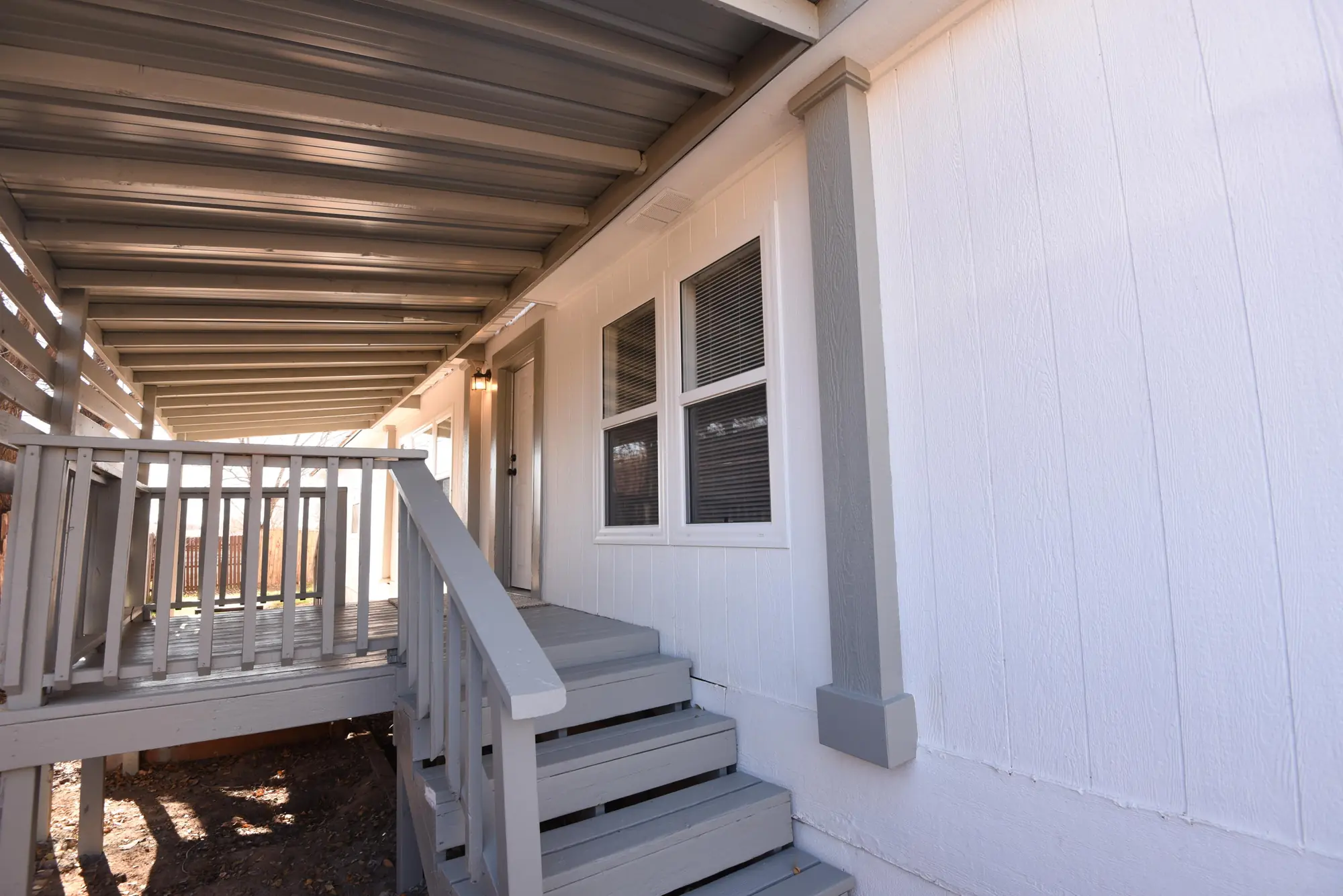 1181 Los Christantemos Court SE