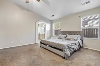 463 Sunrise West Drive SW Bedroom