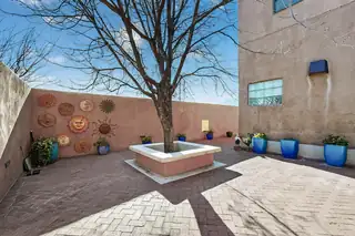 1711-G El Camino Real Street Exterior Other