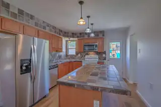 11609 Palm Springs Avenue NE Kitchen