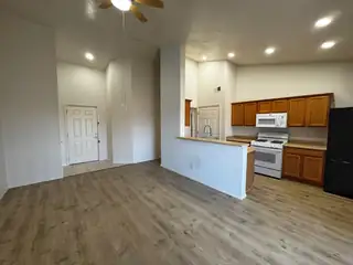 1109 Meadowlark Way SE C 