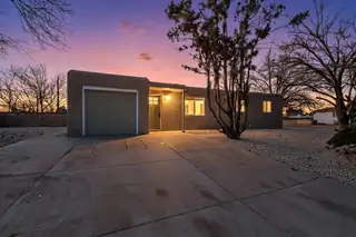 3419 E La Veta Drive NE, Albuquerque 