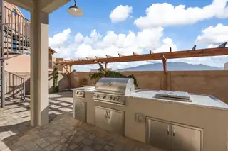 1011 C De Baca Lane Patio