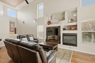 3615 Yipee Calle Court NW Living Room