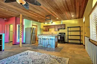 1510 Edith Boulevard NE 