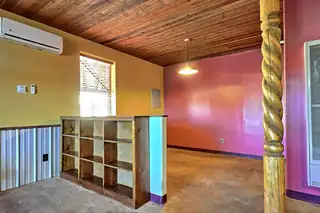 1510 Edith Boulevard NE 