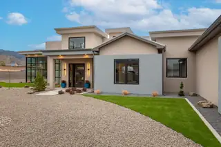 12100 Coronado Avenue NE Exterior Front