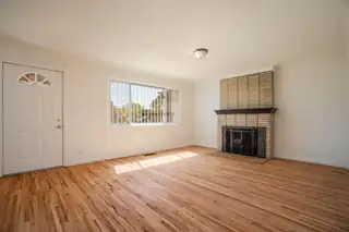 425 Graceland Drive SE 