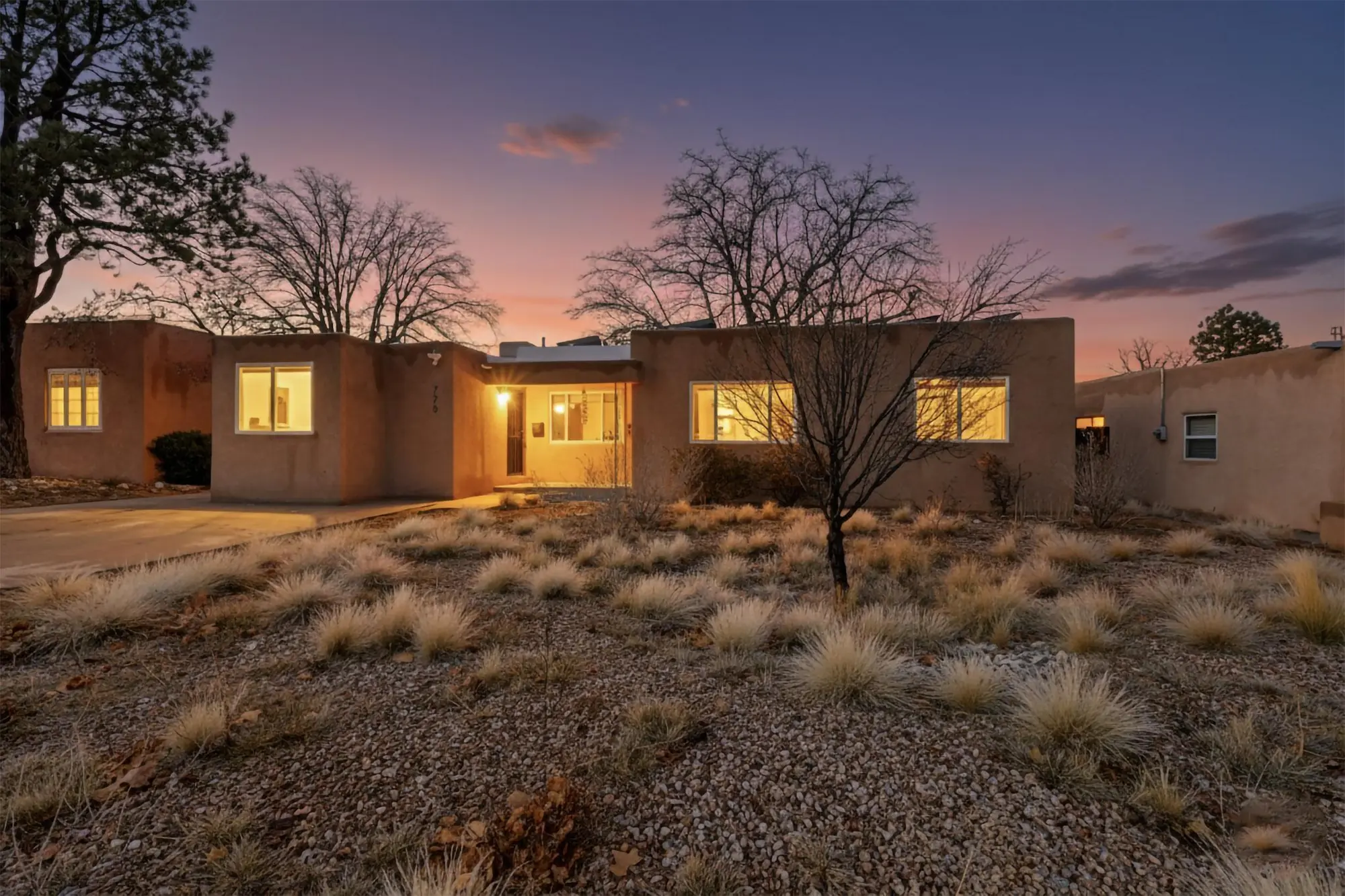 725 Monroe Street NE