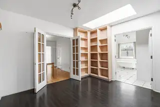 501 Laguna Boulevard SW Bedroom