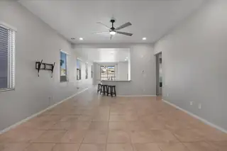 5627 Linq Place NE Living Room