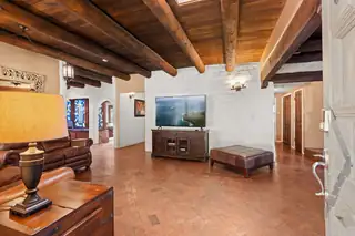 1504 N Lucyle Place NW Living Room