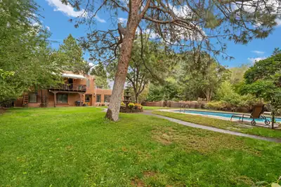 1504 N Lucyle Place NW, Albuquerque, NM 87114 