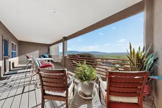 1732 Cliffside Drive NW Patio