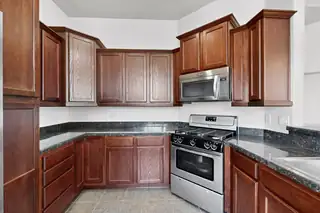 2626 Redondo Santa Fe NE Kitchen