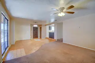 1723 Valley Road SW Living Room