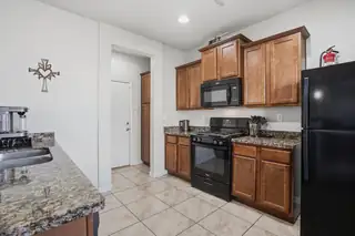 3625 Buckaroo Road NE Kitchen