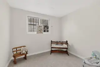 10401 Princess Jeanne Avenue NE Bedroom