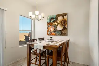 2989 Wilder Loop NE Dining Room