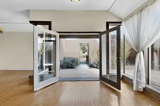 2800 Don Pablo NW Living Room