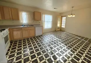 11608 Singing Arrow Road SE Kitchen