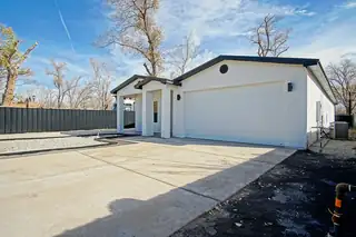 2040 S Lucia Avenue SW Exterior Front