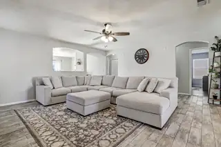 7924 Tiffany Road SW Living Room