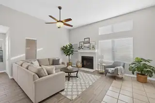 10113 Denali Road NE Living Room