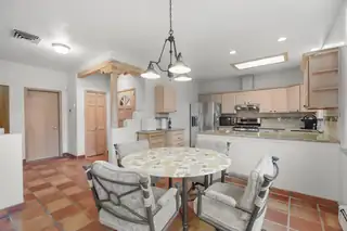 6440 Hoochaneetsa Boulevard Kitchen