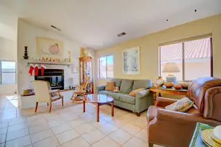 10232 Casador Del Oso NE Living Room