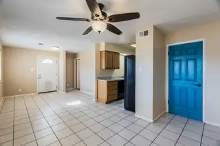 521 Jane Street NE Kitchen