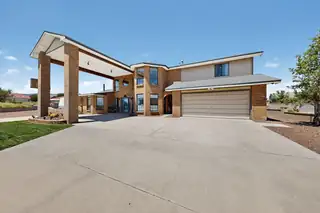1407 VALLEY VIEW Drive SW Kitchen
