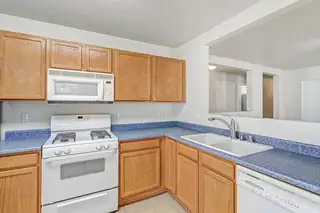 3417 Marino Drive SE Kitchen