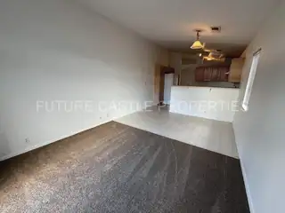 7100 Labrador Drive NE 