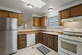 1703 Toluca Court Kitchen