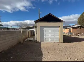 810 Padilla Place Garage