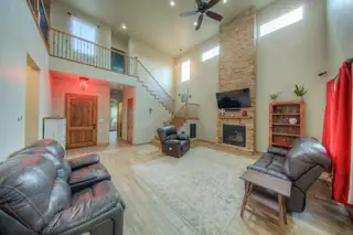 6609 Kalgan Road NE Living Room