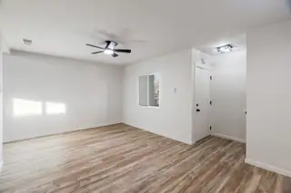 901 Ortiz Drive NE Living Room